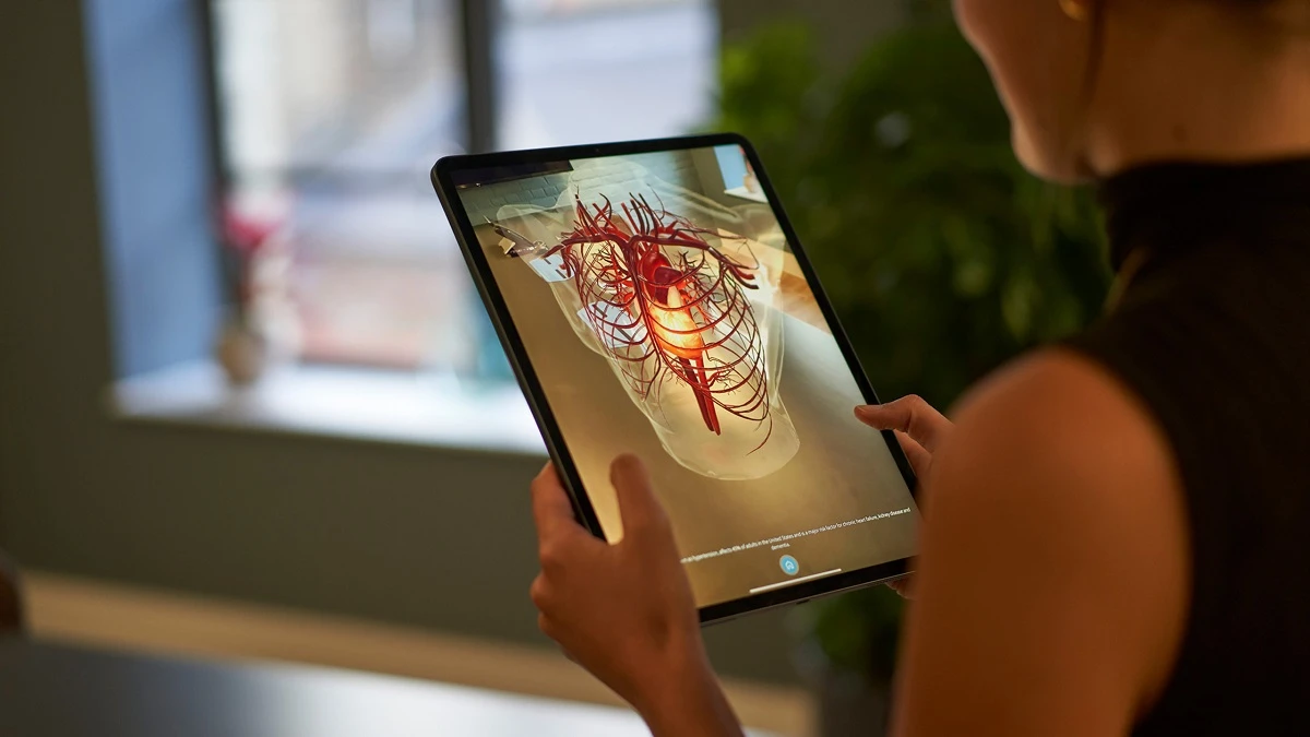 AR Applications: Interaksi Realitas Digital post thumbnail image